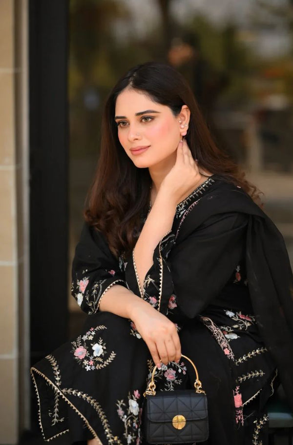 Summer 3Piece Lawn Embroidered Suit V 729